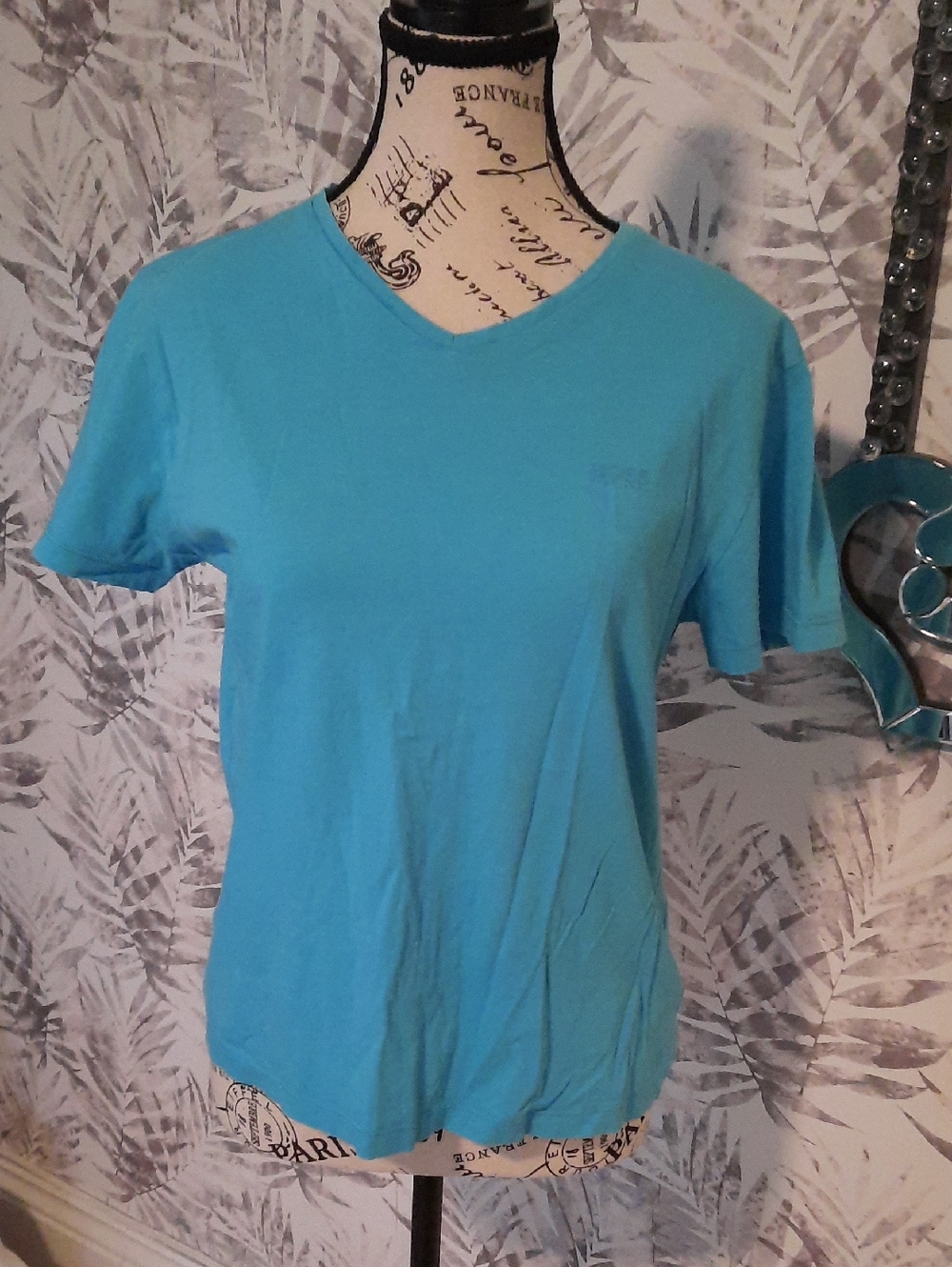 Hugo Boss Women's Blue V-Neck Short Sleeve Tee